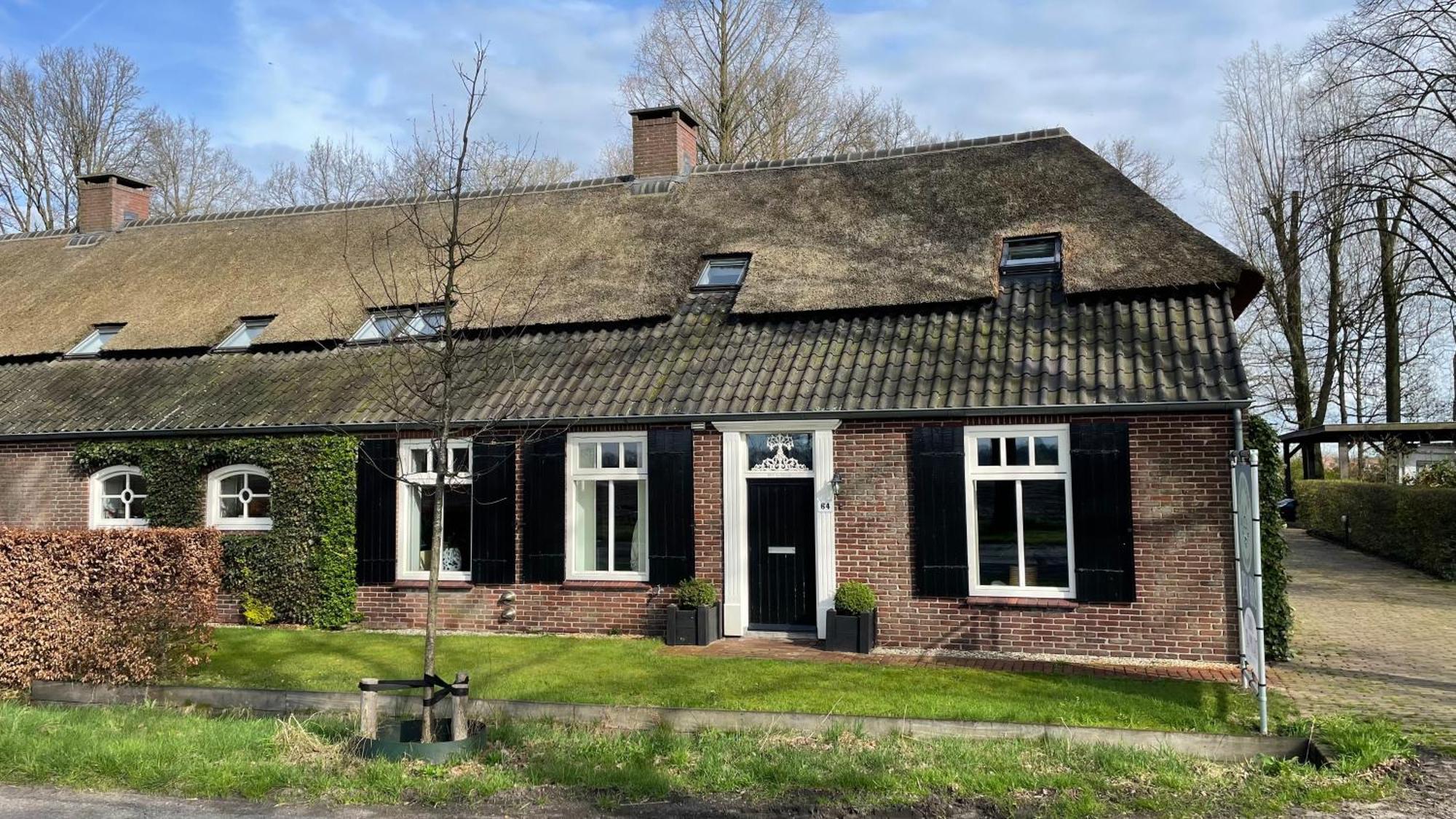 Hoeve Bij Vosselen Asten Exterior photo